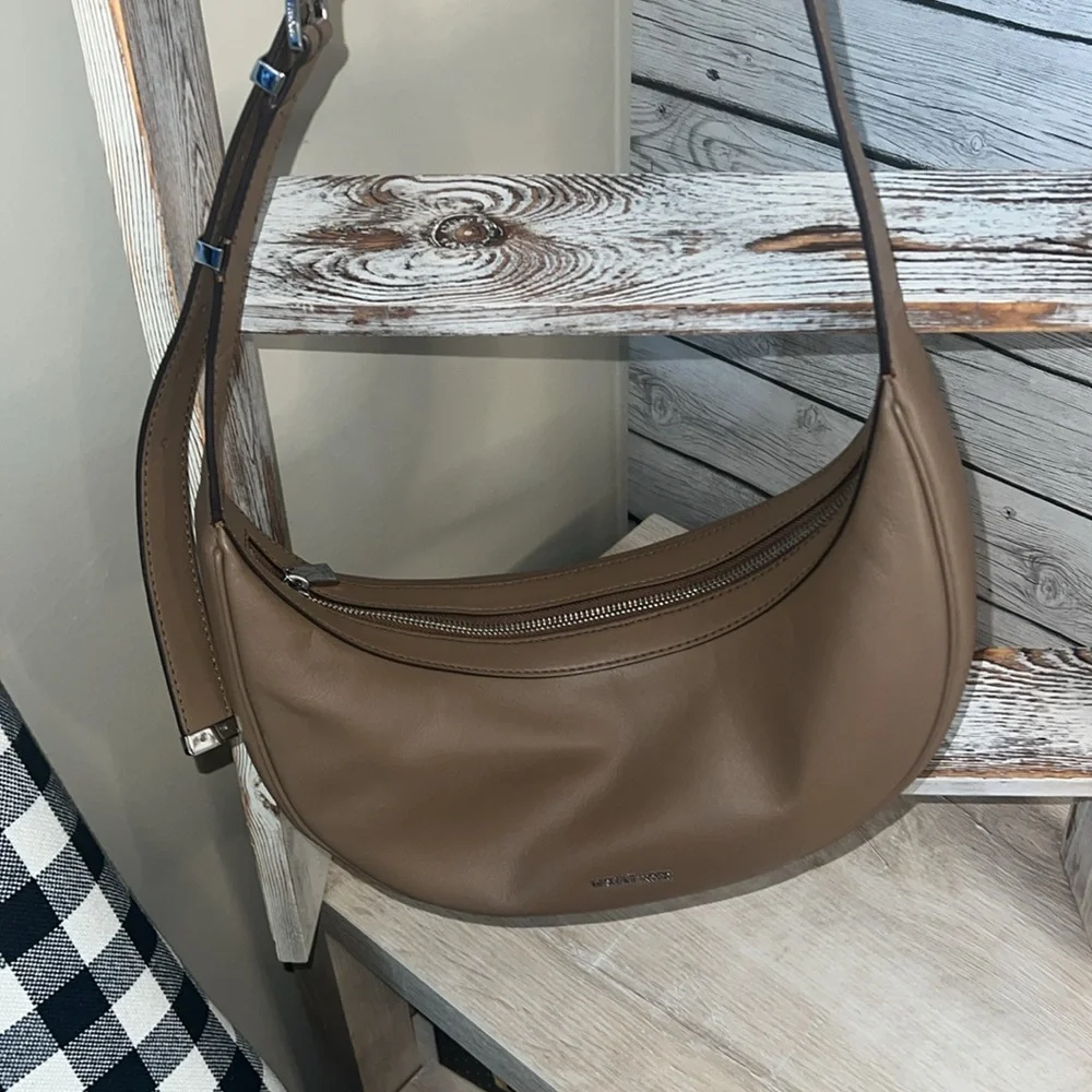 Michael Kors Brown Leather Shoulder/crossbody Bag